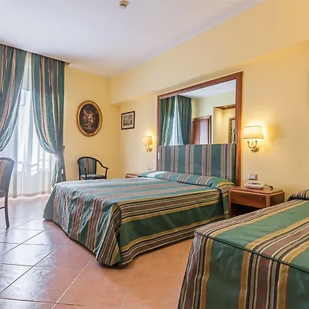 Raeli Hotel Regio Rome Extérieur photo